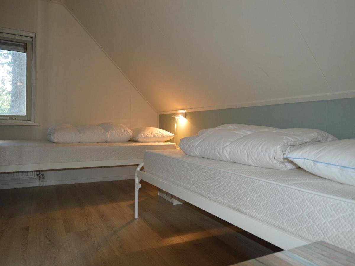 Cosy Holiday Home With Terrace Near Natural Park In Lemele 외부 사진